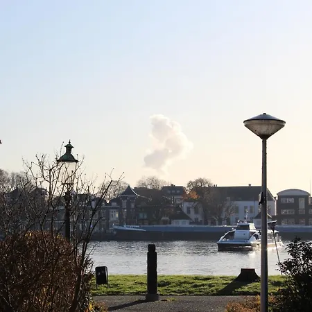 Zomerhaven Guest house 3*